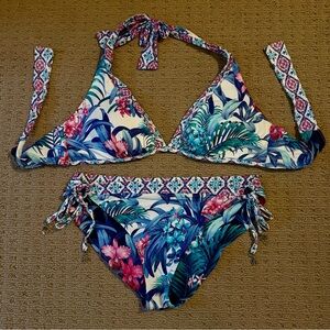 Tommy Bahama Reversible Floral Halter Bikini in size Med / Lge